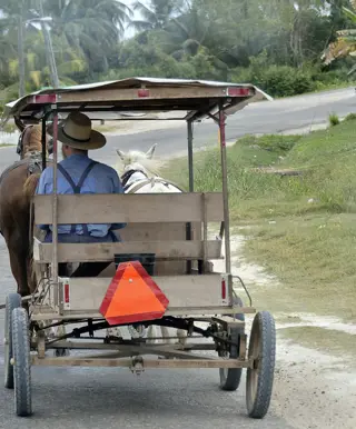 Im lokalen Bus durch Belize reisen